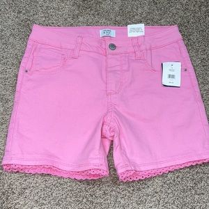 Crown & Ivy Shorts